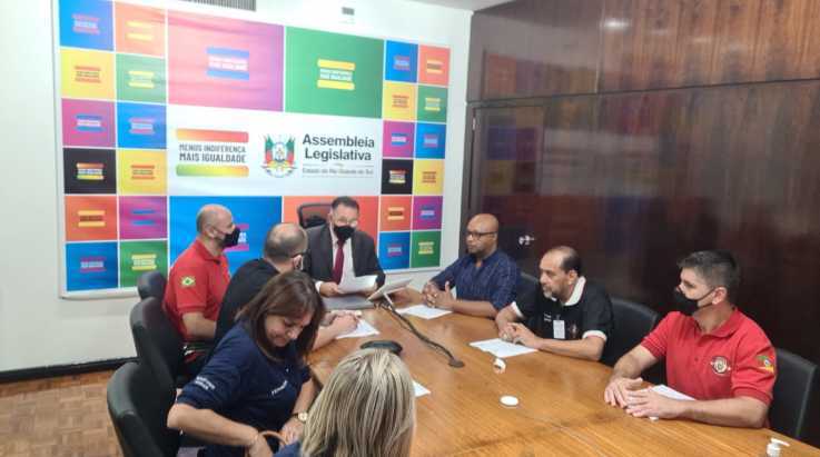 ABERGS na luta pela reposição salarial de Oficiais e Praças bombeiros militares