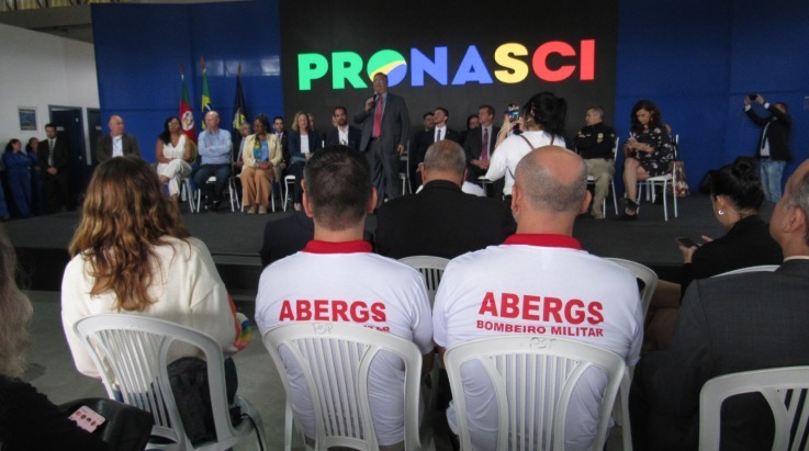 ABERGS participa da cerimônia de apresentação do Pronasci 2 e entrega de equipamentos