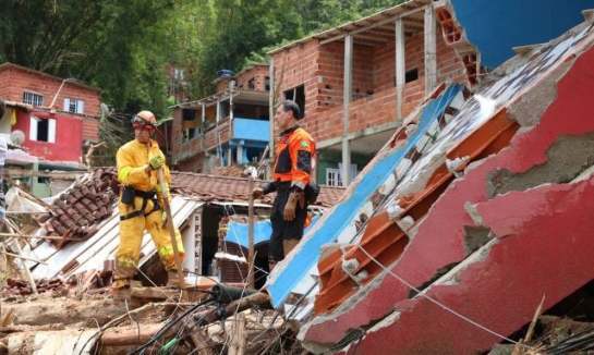 SP: Bombeiros encontram última pessoa desaparecida em São Sebastião sao-sebastiao-temporais-mortes-corpo-de-bombeiros-640x383.jpg