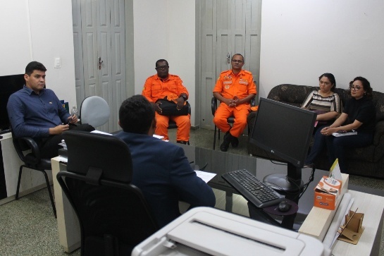 Teresina: Parceria entre Semec e Corpo de Bombeiros vai possibilitar treinamento de primeiros socorros nas escolas 310aa8bc-52ba-428c-bfe4-ac9f6bd01564.jpeg