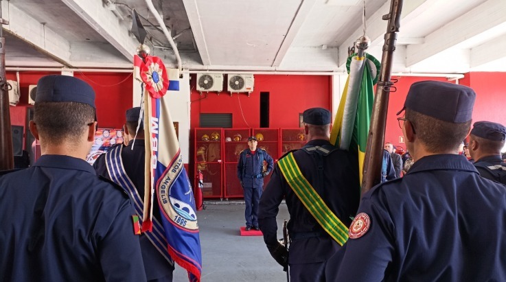 ABERGS prestigia passagem de Comando no 1° BBM