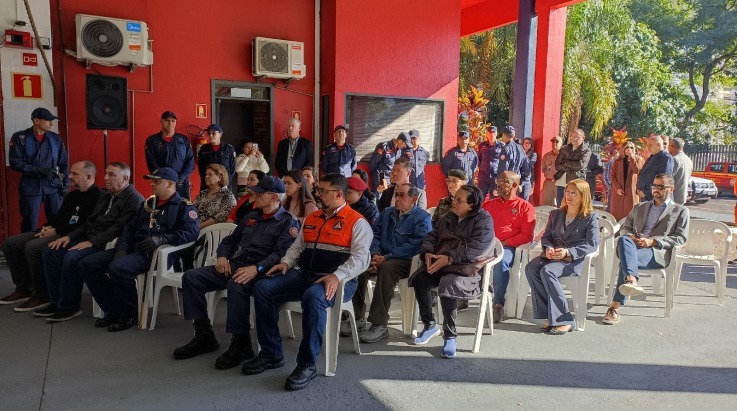 ABERGS prestigia passagem de Comando no 1° BBM
